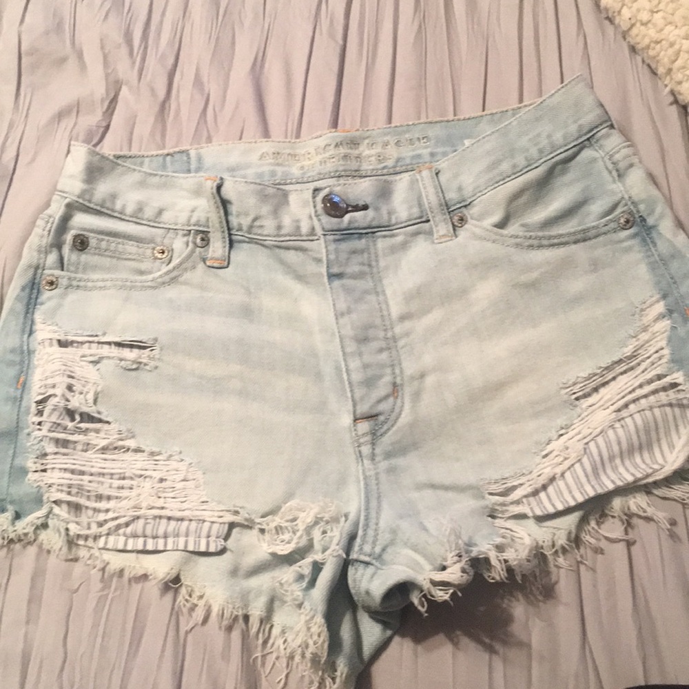 American Eagle light blue super cute shorts
